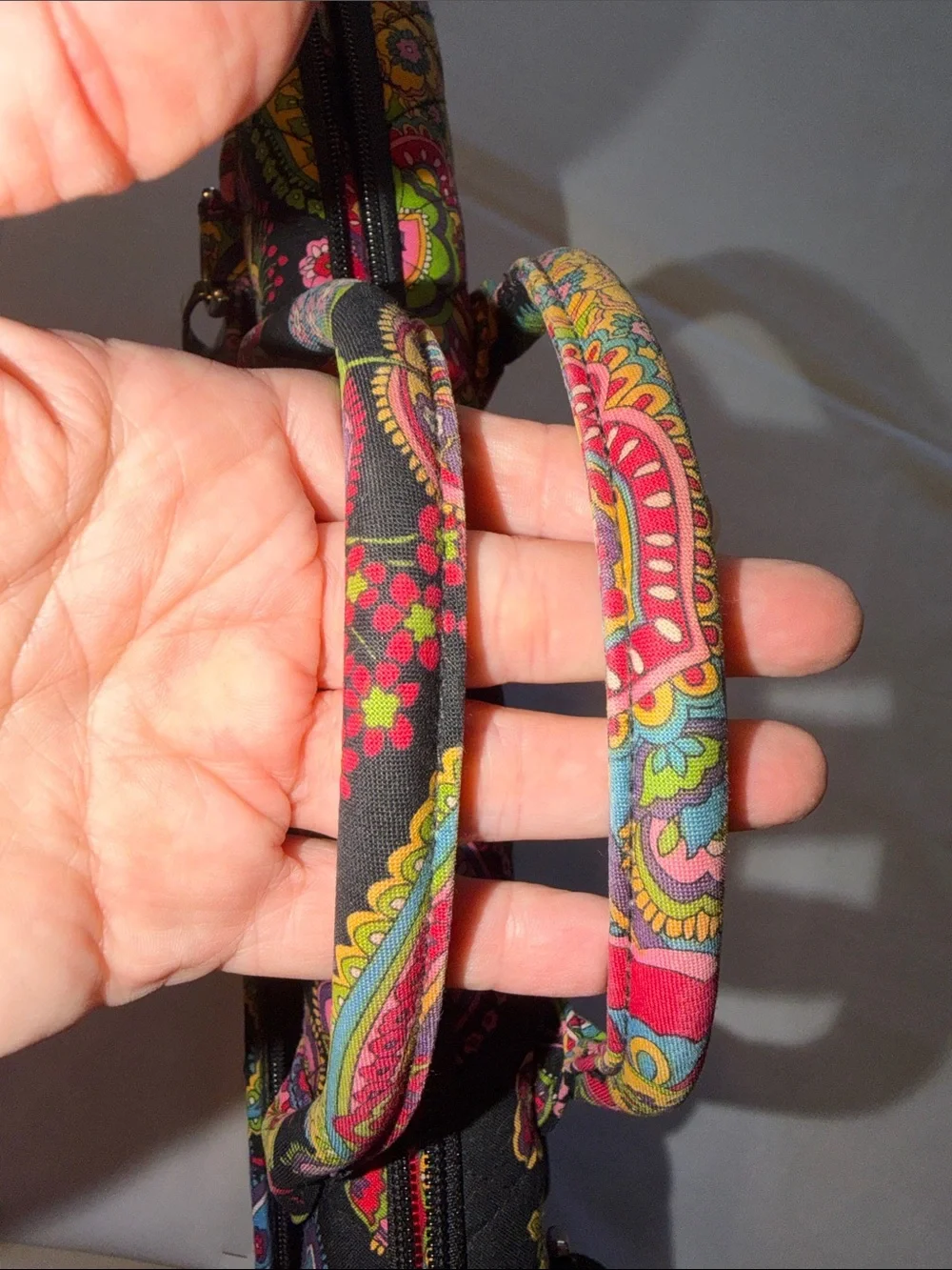 Vera Bradley Retired Hard Sided Laptop Case Shoulder Strap Symphony in Hue
